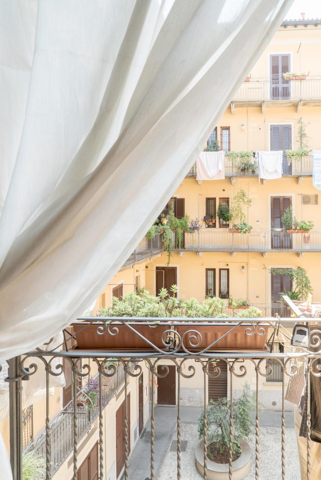 Charming Milanese Aparment Διαμέρισμα Εξωτερικό φωτογραφία